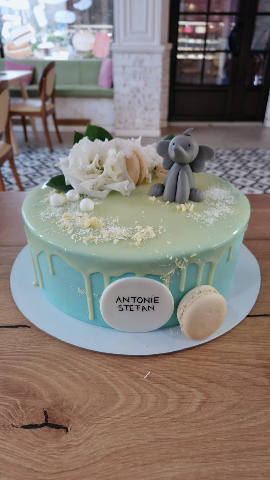 Tort de botez 79