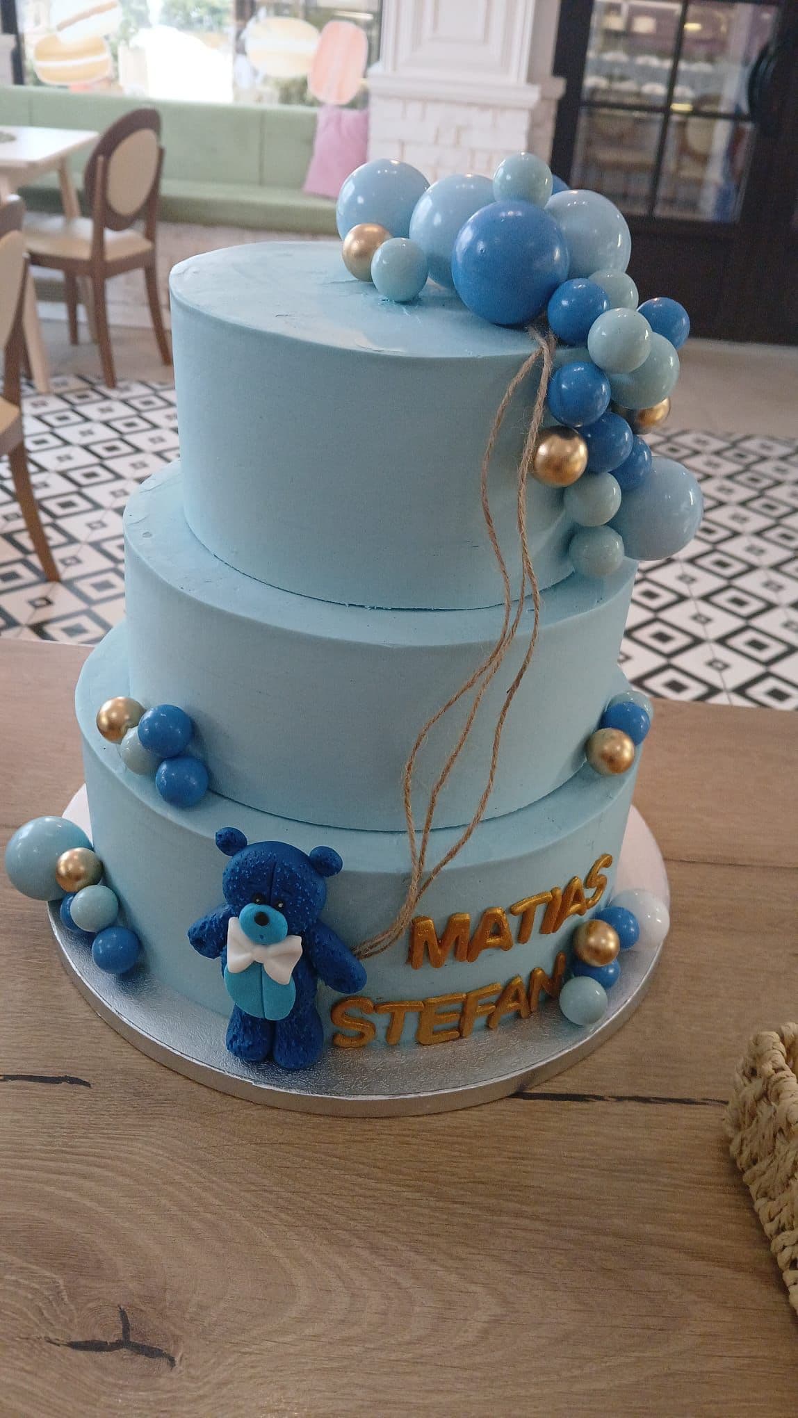 Tort de botez 93