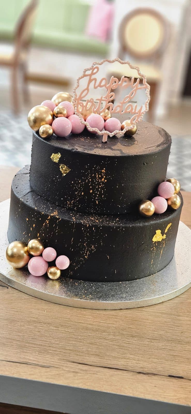 Tort de majorat 18
