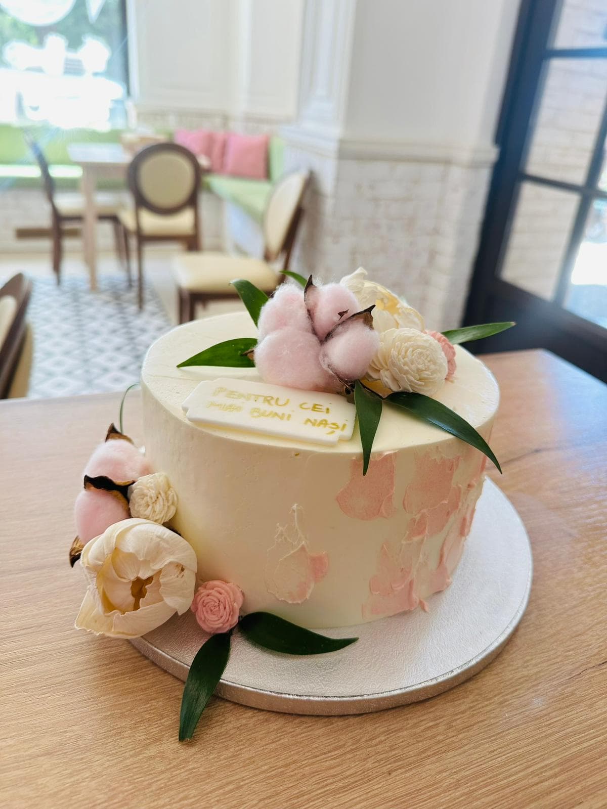 Tort aniversare 80