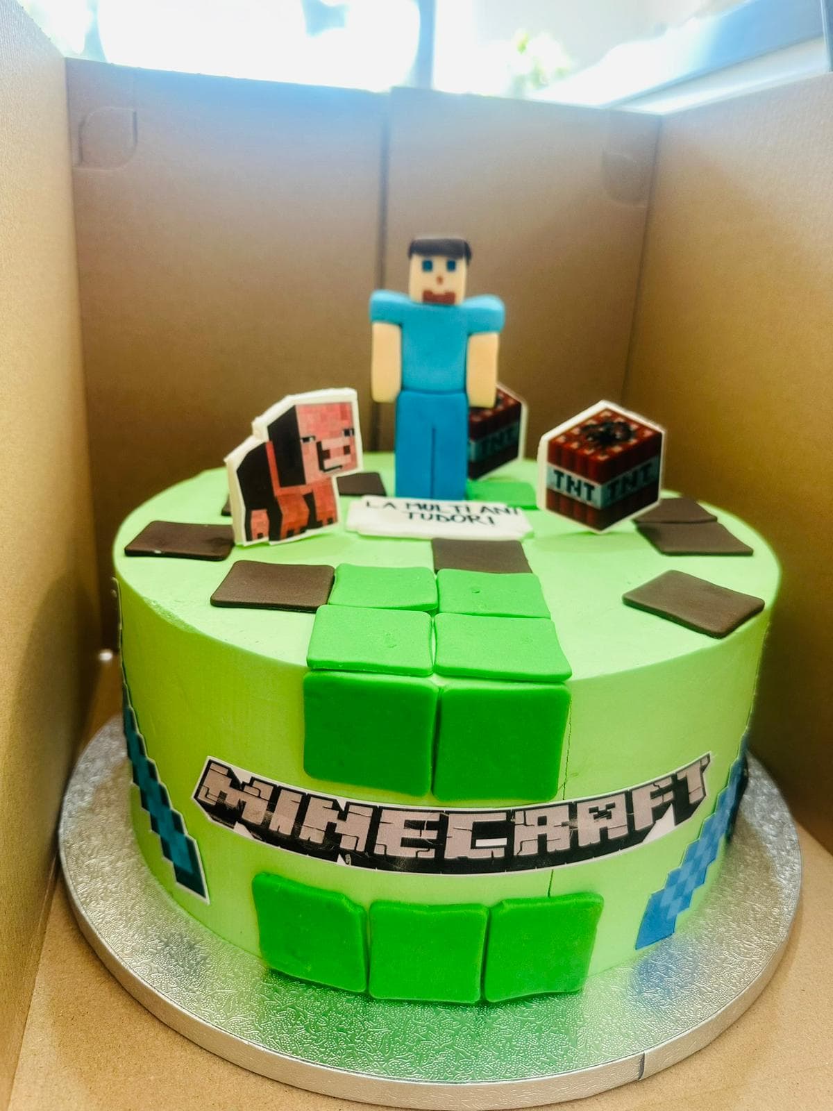 Tort aniversare 90