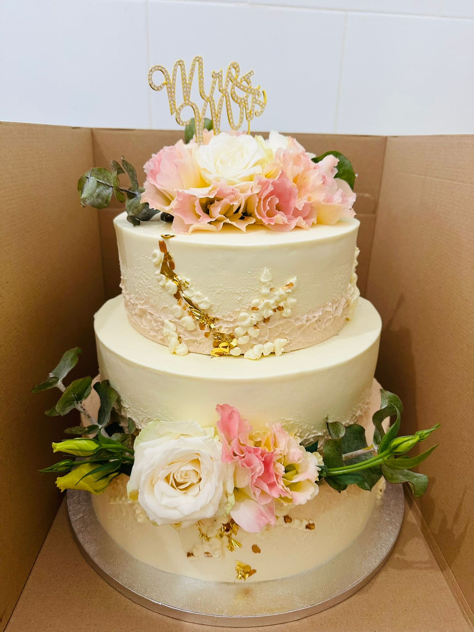 Tort de nuntă 31