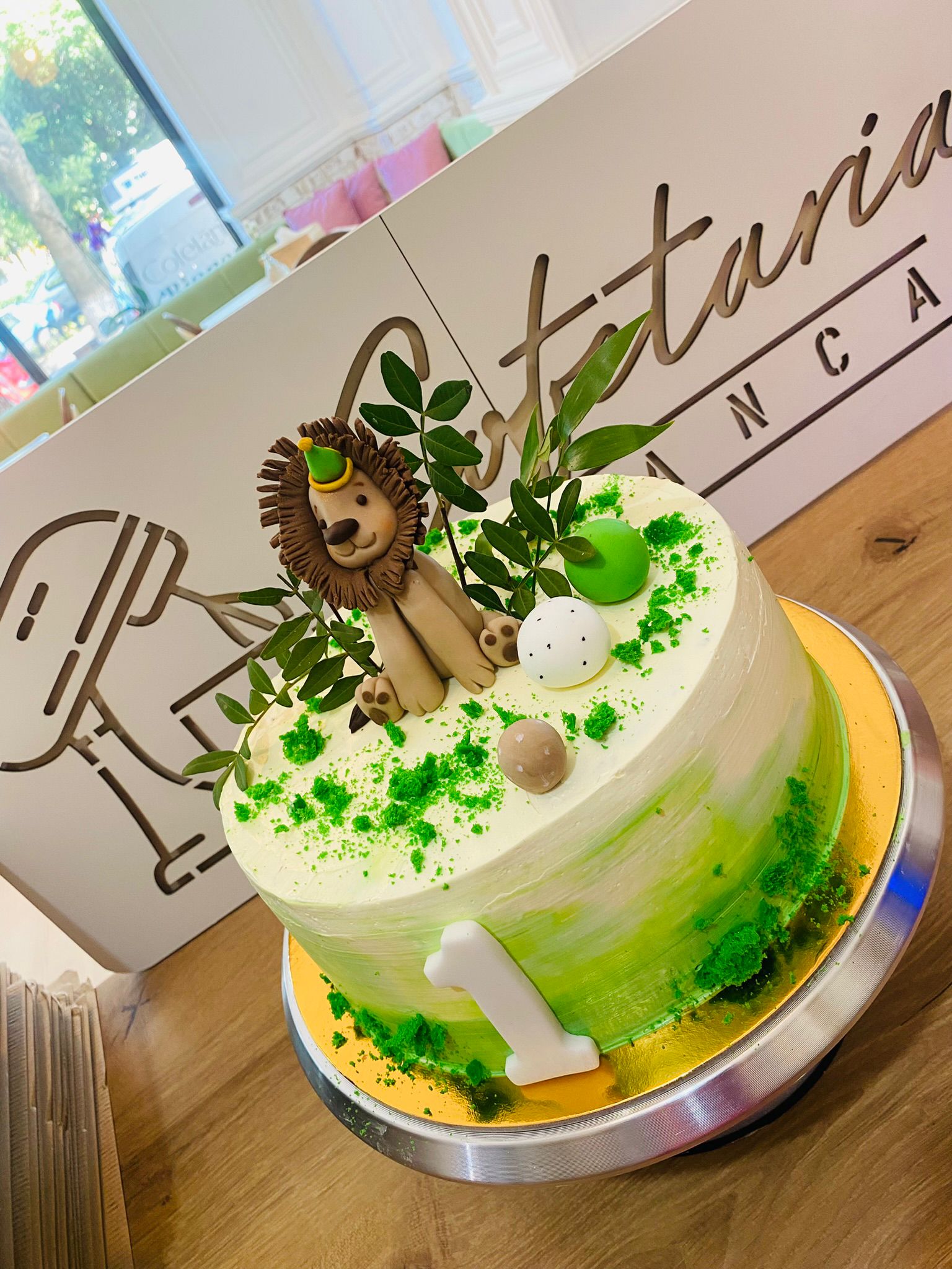 Tort de botez personalizat